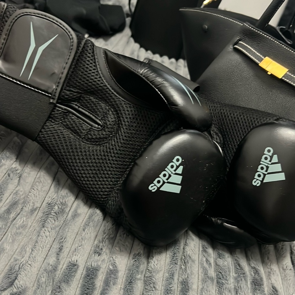 Boxing Adidas